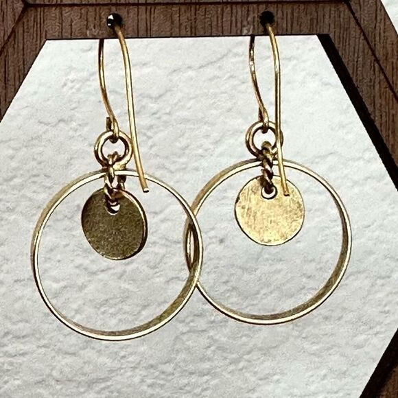 Gold tone circle drop earrings - Picture 3 of 7